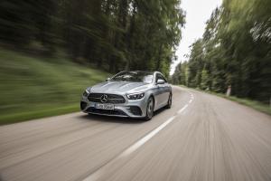 Mercedes-Benz E300 e 4Matic AMG Line 2020 года  (WW)